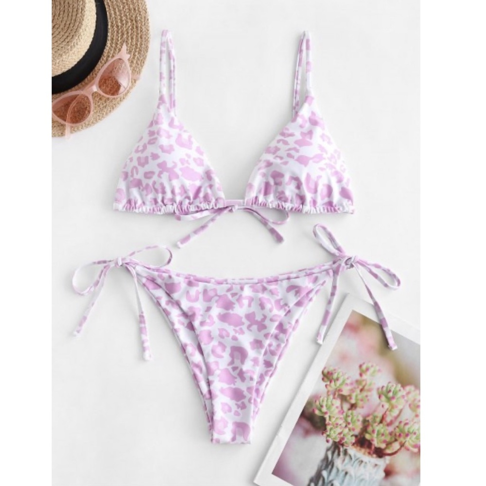 Pink leopard bikini